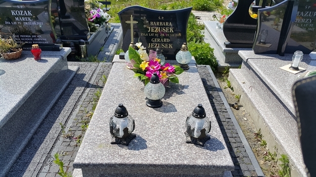 Grób Bolesława Jezusek