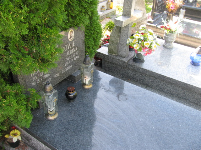 Grób Artur Mącik