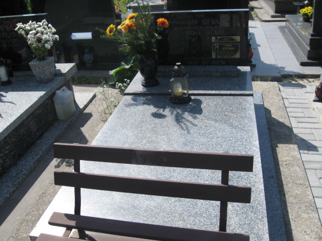 Grób Edward Siewak