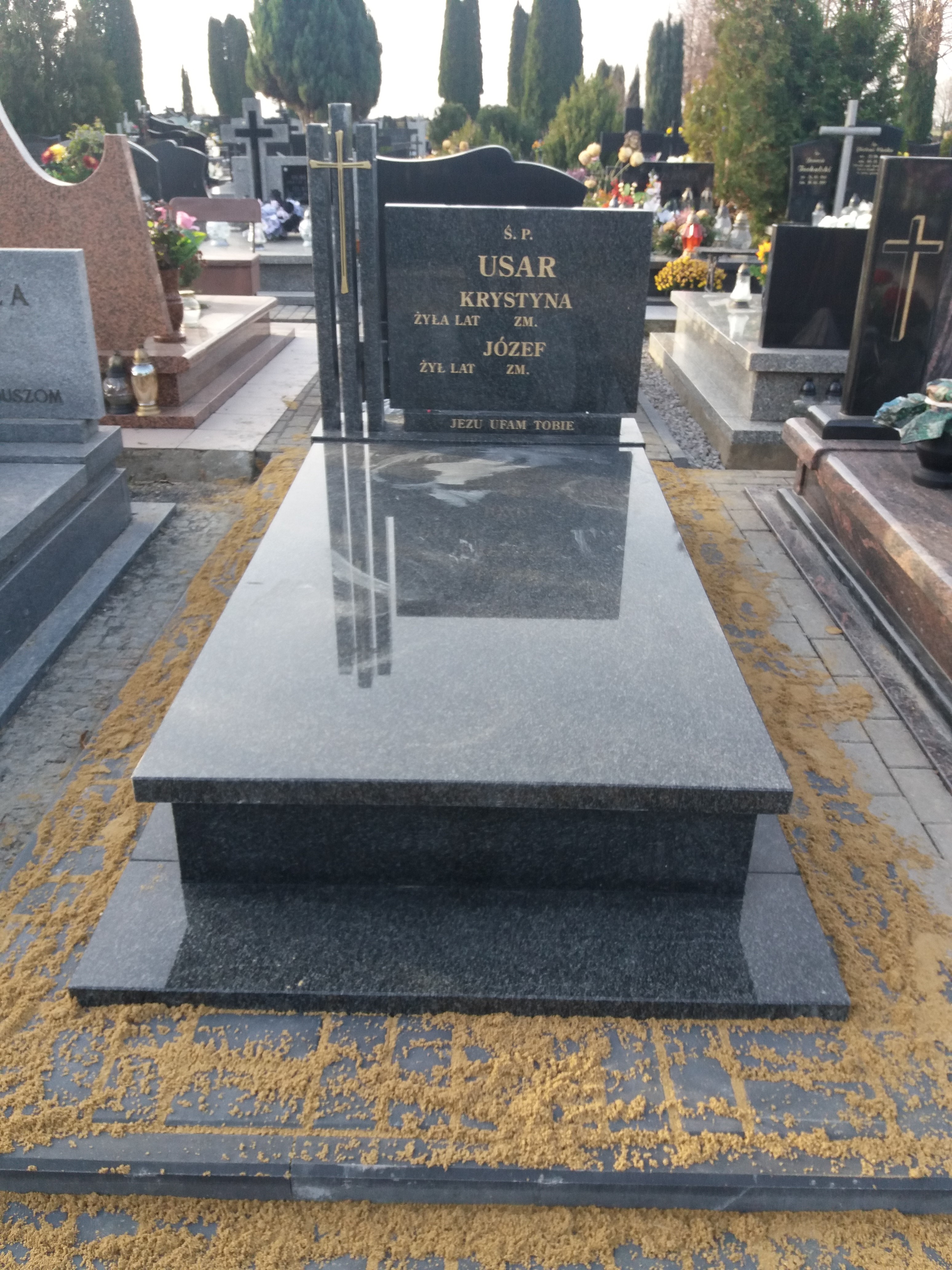 Grób Krystyna Usar