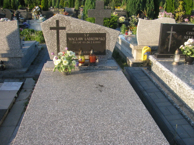 Grób Andrzej Ładkowski