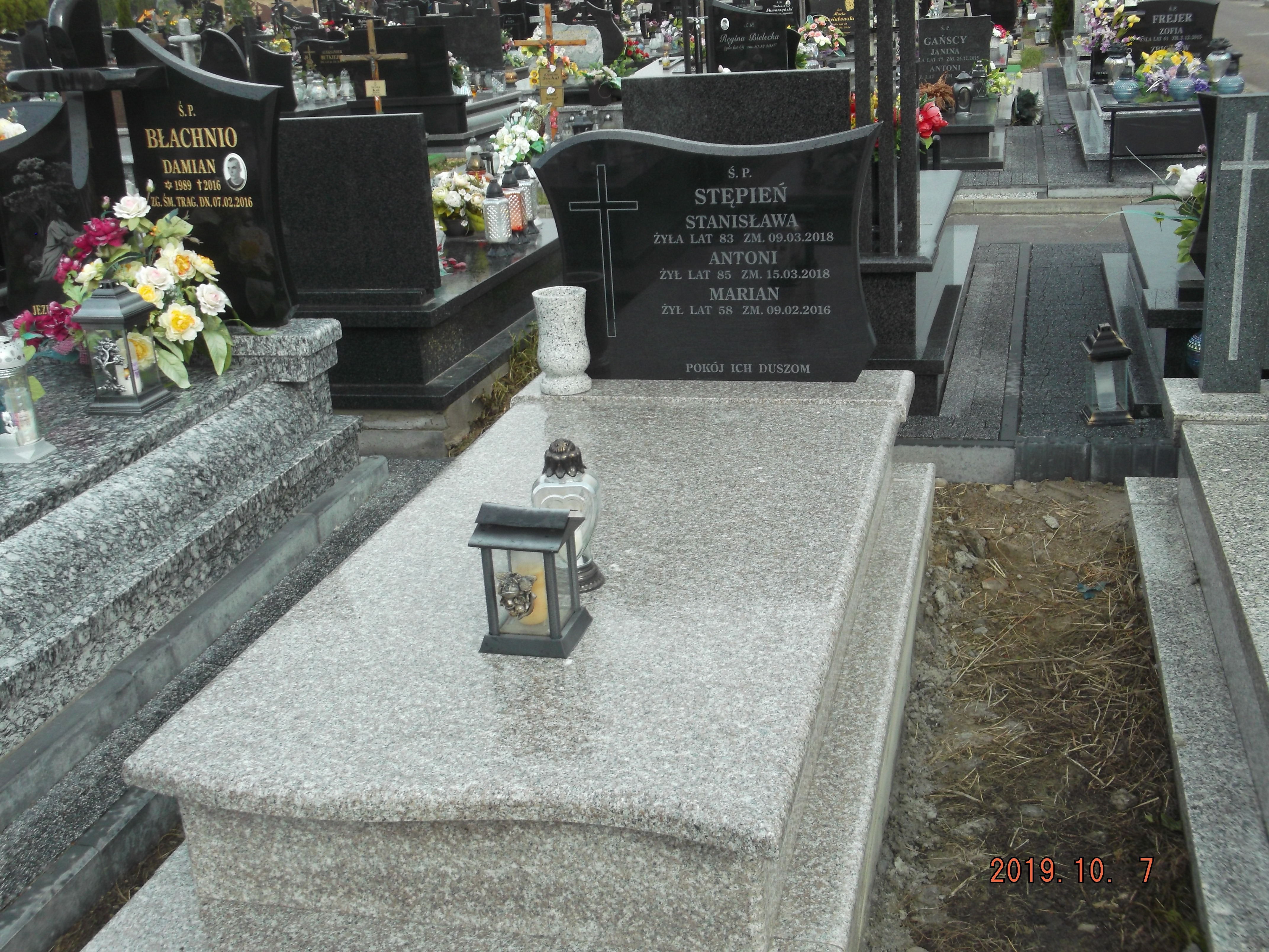 Grób Antoni Stępień