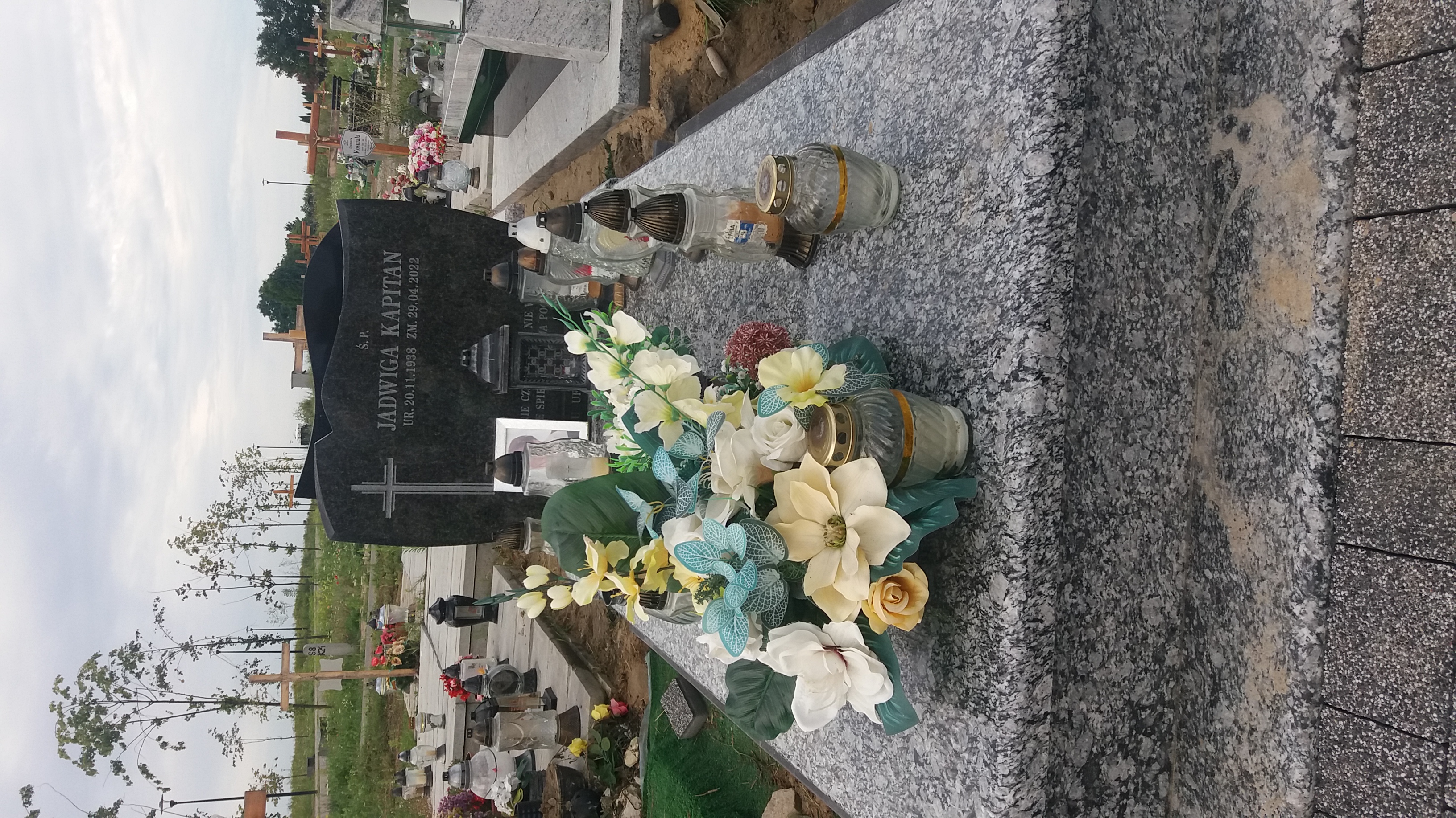 Grób Jadwiga Kapitan